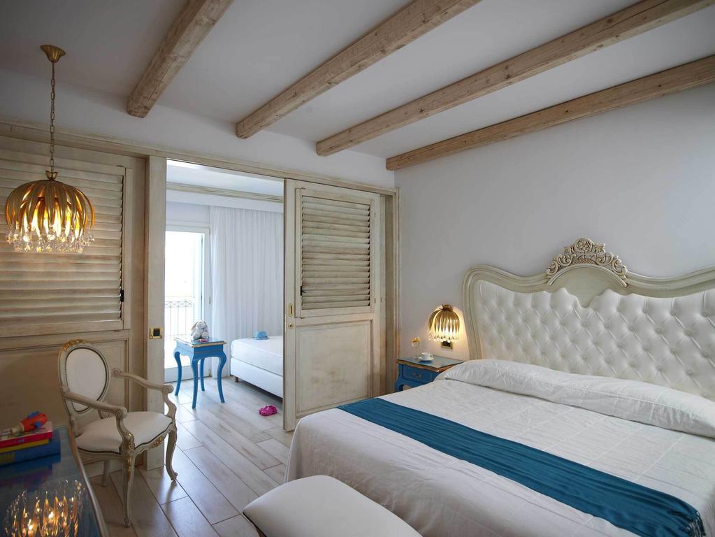 มิตซิส ลากูนา รีสอร์ต แอนด์ สปา Hotel แอร์ซอนิสซอส ภายนอก รูปภาพ Deluxe room